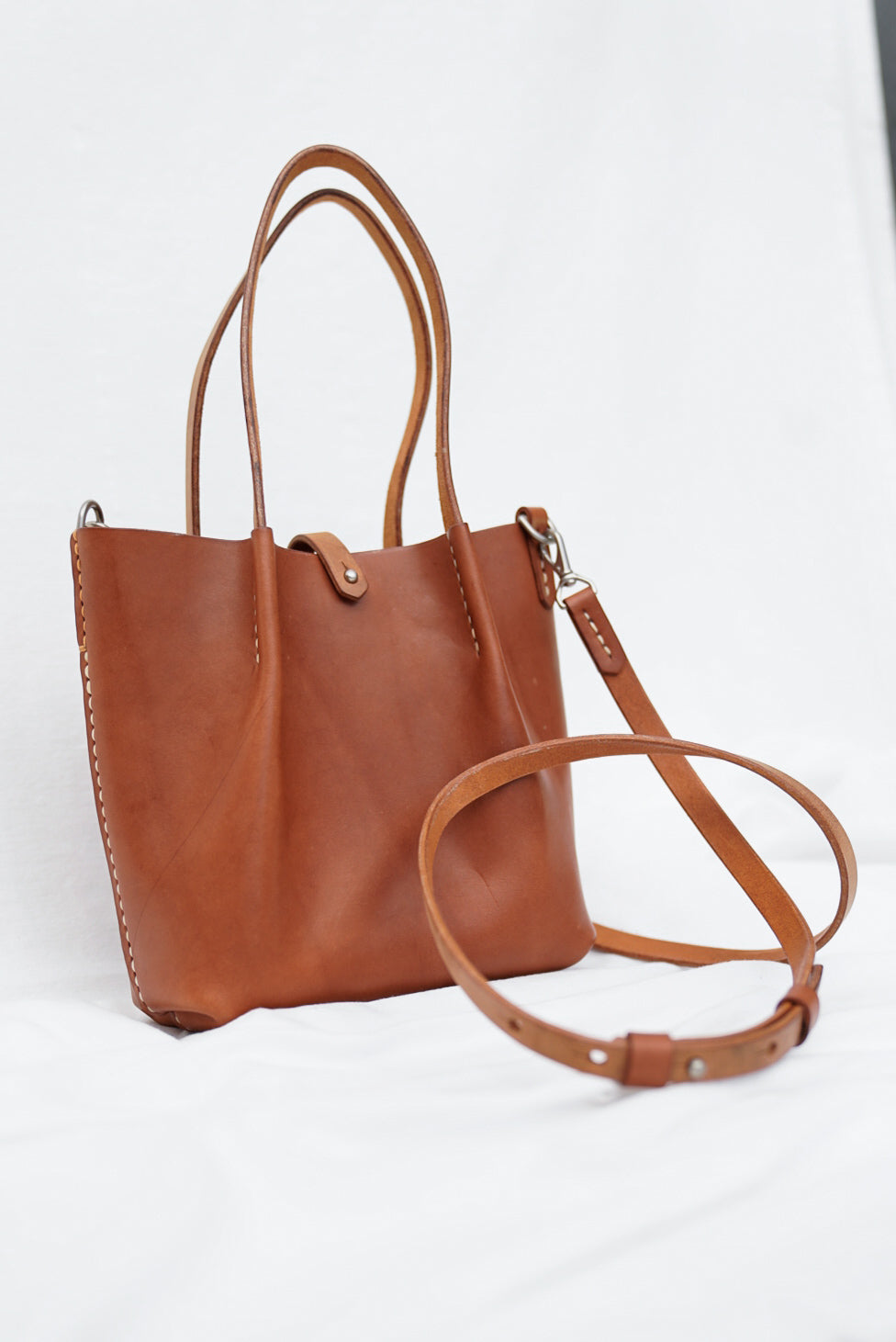 Close Friends Tote 8" ~ Brown Skirting Leather