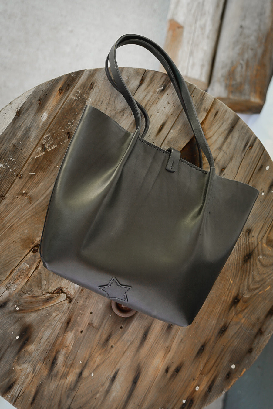 Close Friends Tote ~ Sm W&C Black Skirting Leather