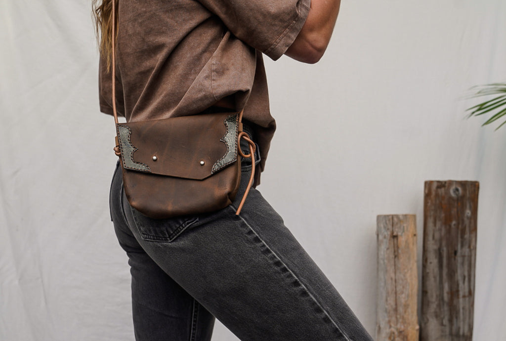 Galentine's Leather Crossbody Workshop Registration